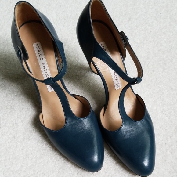 Enrico Antinori Shoes - Italian made teal heels! Beautiful!